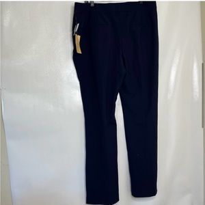 NWT Halogen ladies slack. Size 16, Blue